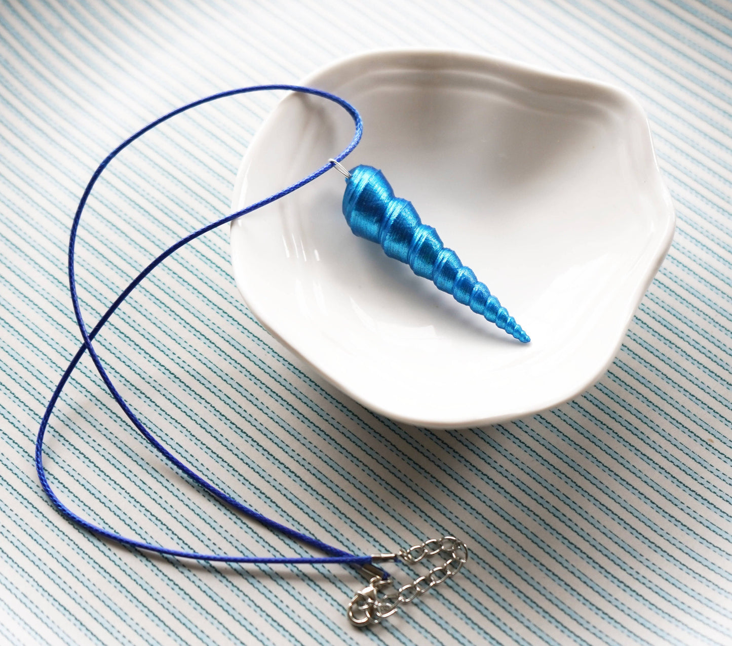 Genuine Shell Stardew Valley Mermaid Pendant-Inspired Blue Seaside Necklace